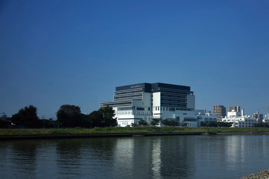 葛飾医療センター外観